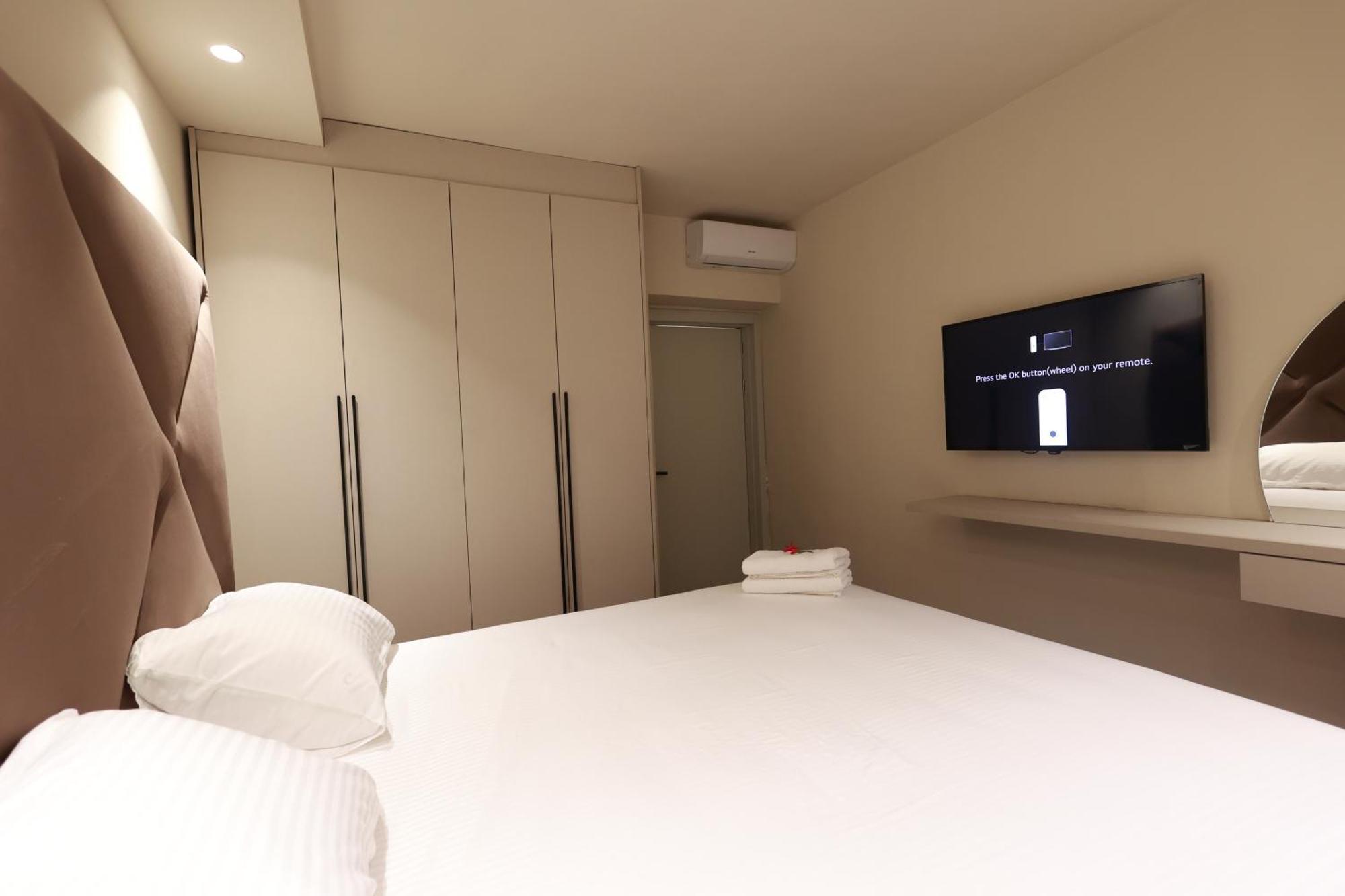 Luxury Apartment-tirana Apartment